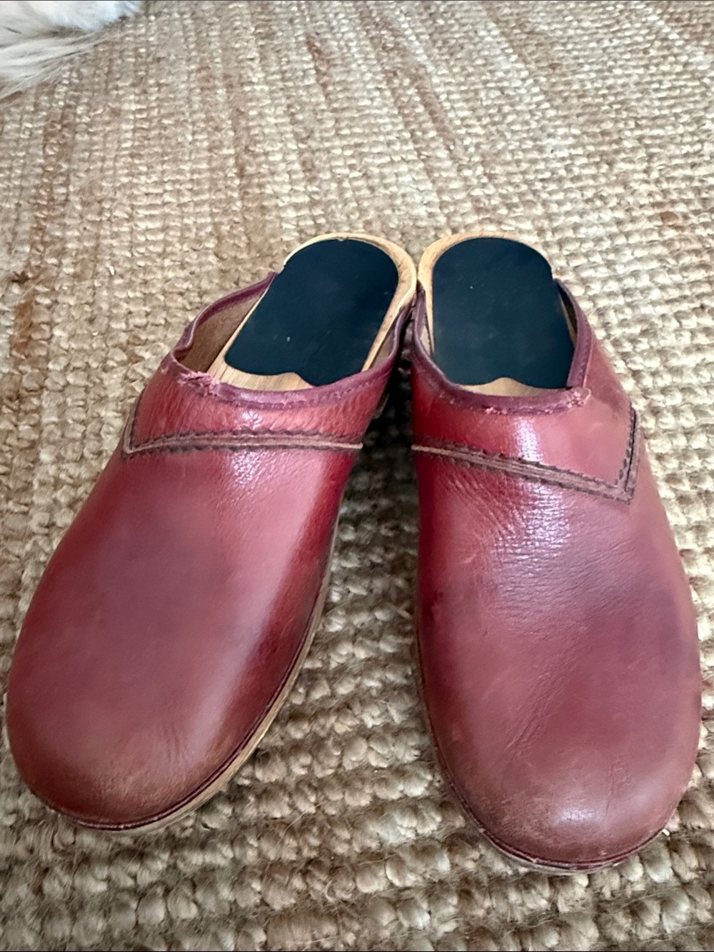 Women's Leather Slip-On Mules in Burgundy vintage 70s
